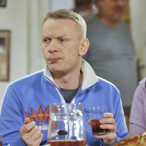 Bartosz Żukowski zniknął z ekranów razem z "Kiepskimi". Jak wygląda obecnie? Mocno się zmienił [ZDJĘCIA]