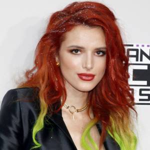 Była gwiazda Disneya rozebrała się w środku zimy. "Jesteś zbyt gorąca, by zmarznąć"