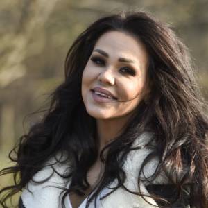 Luksusowy jacht i pełne kształty Sylwii Bomby w kusym bikini! "Jak anioł" [FOTO]