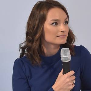 Anna Starmach zbulwersowana zachowaniem fotoreporterów. Paparazzi robili jej zdjęcia z ukrycia!