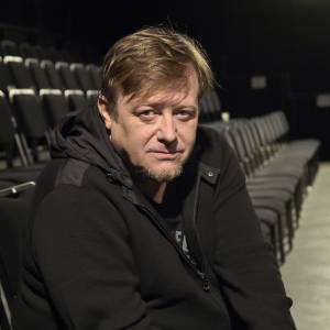 Olaf Lubaszenko dodał zdjęcie sprzed lat. "Czas wspominania tych, którzy są już po tamtej stronie… " [FOTO]