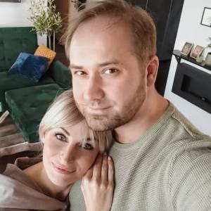 Uczestnik „Ślubu od pierwszego wejrzenia” w szpitalu. Co dolega Adrianowi?