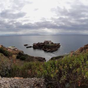 Krwawa wyspa nieopodal Neapolu. Czy jest przeklęta?