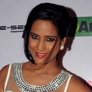 Upozorowała swoją śmierć, by zdobyć rozgłos. Modelka miała ku temu ważny powód