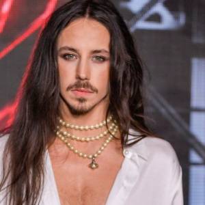 Michał Szpak na fotografii sprzed 10 lat! Jak bardzo zmienił się artysta?