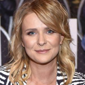 Aneta Zając na nowych zdjęciach. Biała sukienka to hit! "Petarda" - komentują internauci 