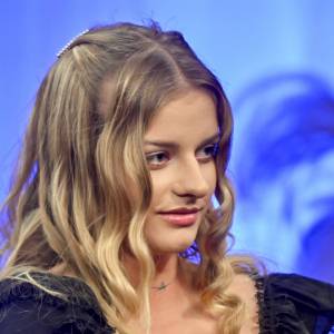 Adrianna z „Rolnik szuka żony” sprzedaje suknię ślubną. Padła konkretna kwota!