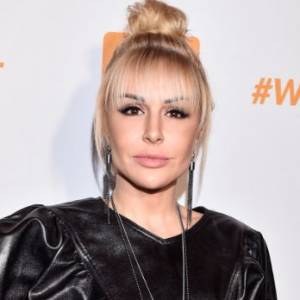 Blanka Lipińska z Baronem leniuchują w domu. Pisarka pokazała, jak spędzają swój dzień