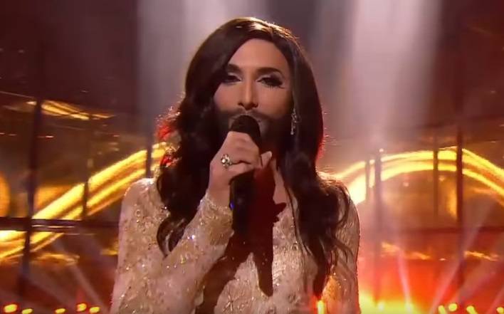 Conchita Wurst drastycznie zmieniła wizerunek! "Wygląda jak postać z innej planety"