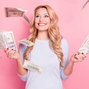 Pieniądze będą się mnożyć! 4 znaki zodiaku, które wkrótce będą bogate