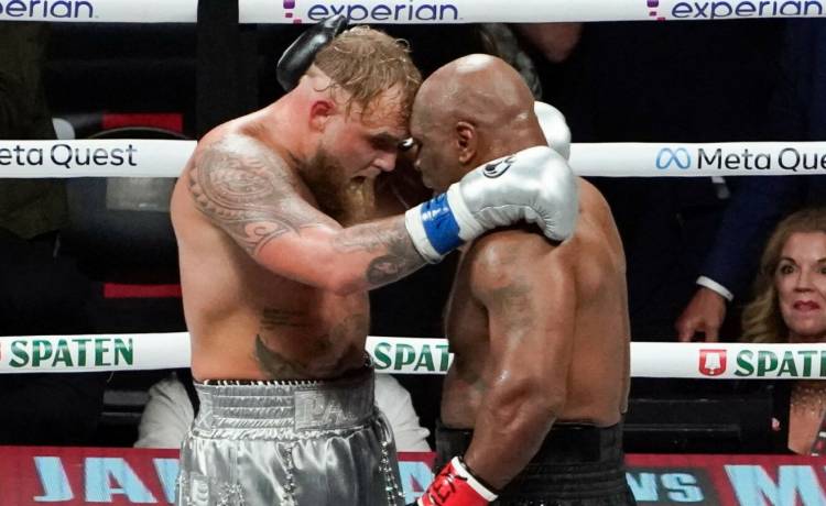 TIMOTHY A. CLARY/AFP/East News