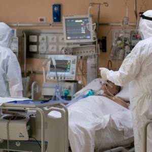 Chorzy na Covid-19 nie zgadzają się na ratowanie ich życia. Sami skazują się na śmierć 