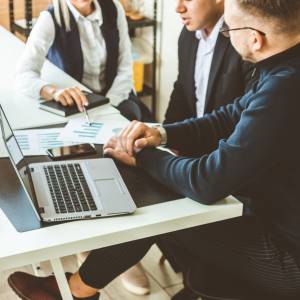 Będziemy pracować cztery dni w tygodniu? Ten pomysł ma widoki na przyszłość  