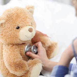 Chorują dzieci w USA i w Europie. Tajemnicza choroba wątroby. Lekarze szukają przyczyny 