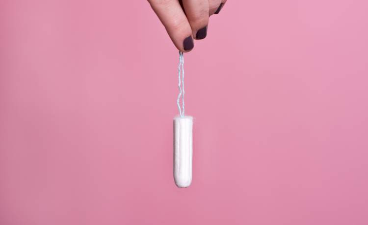 Używanie tamponu zakończyło się tragicznie. Amputowano jej obie nogi 