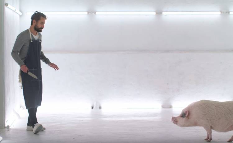 Restauracja, w której musisz zabić zwierzę, by zjeść mięso: "Chciałem zmusić ludzi do refleksji"