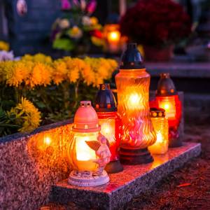 Wszystkich Świętych. Papież Franciszek udzielił dyspensy dla wiernych, którzy nie pójdą na cmentarz