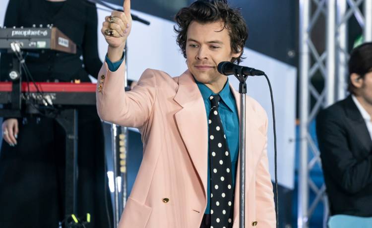 Harry Styles spotyka się z Olivią Wilde? Fanki oburzone!                                