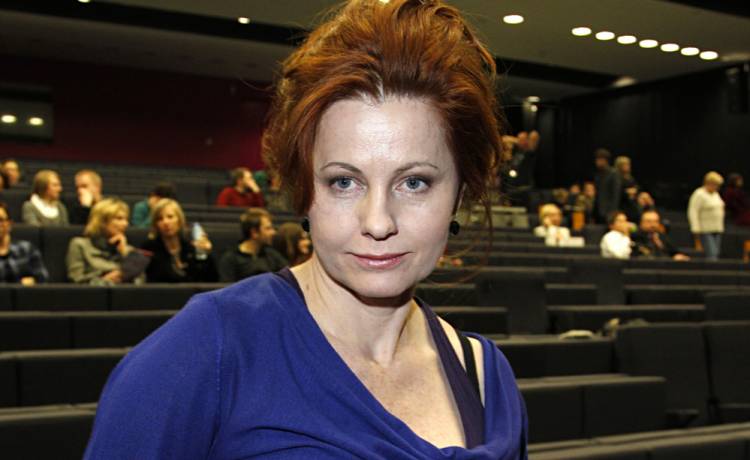 Ewa Skibińska zachwyca opalonym ciałem w bikini. Aktorka wypoczywa nad polskim morzem [FOTO]