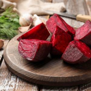 Ile gotować buraki czerwone, żeby były miękkie? To najlepsza metoda