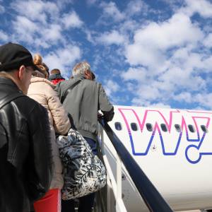 Wsiadasz do samolotu i nie wiesz, gdzie lecisz. Odważyłbyś się na taką podróż?