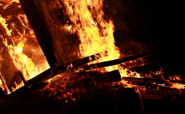 Spłonął dom wokalisty disco polo. W pożarze stracił cały swój dobytek