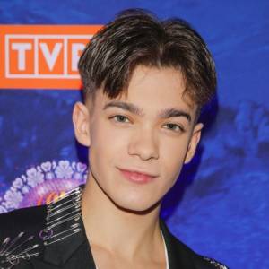 Eurowizja 2022. Kim jest Jakub Szmajkowski? Chce reprezentować Polskę z utworem "Lovesick" [POSŁUCHAJ]