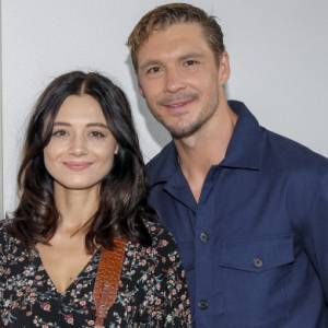 Ukochana Mikołaja Roznerskiego pokazała się w białej sukni i welonie! Zmiany w życiu Adriany Kalskiej                          