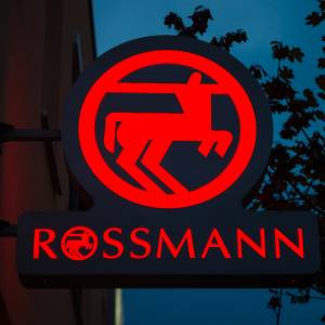 Markowa biżuteria za darmo w Rossmannie! Oszałamiająca promocja