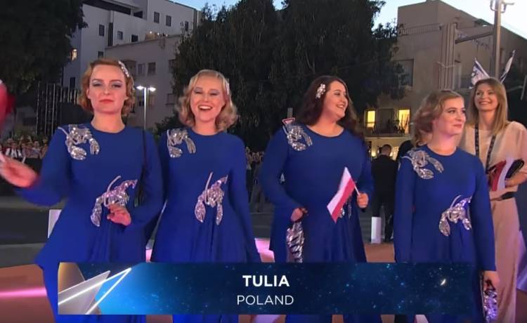 Eurowizja 2019. Tulia na pomarańczowym dywanie w Tel Awiwie. Przepiękne kreacje, nieudany makijaż