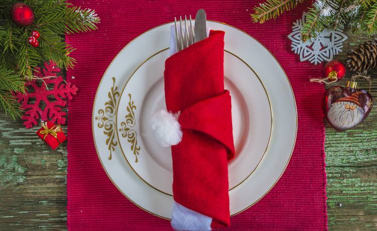 Czy w Wigilię obowiązuje post? Czy można jeść mięso?                          