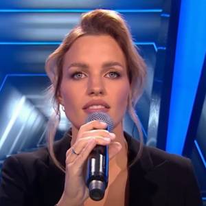 Zachwyca w "The Voice of Poland". Okazało się, że jej matka to wielka gwiazda [WIDEO]