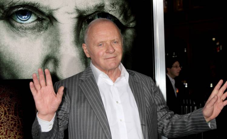 Anthony Hopkins szczerze o walce z nałogiem. "Zapijałem się na śmierć". Aktor ma ważny apel! [WIDEO]