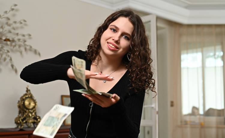 "Nastolatki rządzą... kasą". TVN pokazał ostatni odcinek. Czy program wróci na antenę?