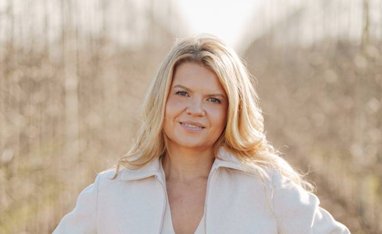 Marta Manowska na planie „Rolnik szuka żony”. Fot. materiały prasowe TVP