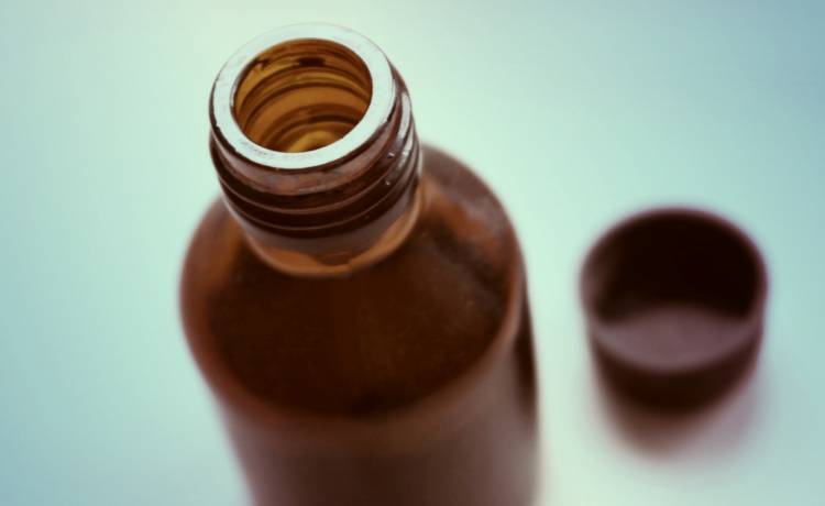 Słynny płyn Lugola. Kiedy należy stosować? Jakie są jego właściwości?                      