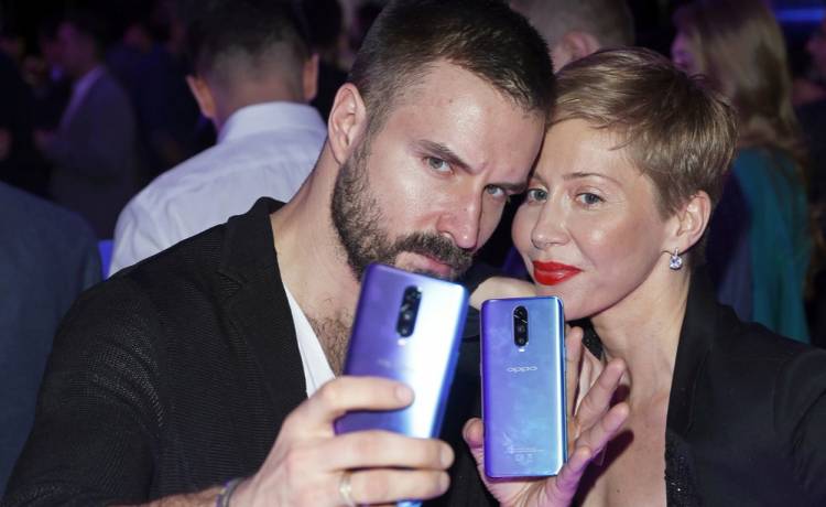 Warnke i Stramowski zrobili sobie takie same tatuaże. "Oznaczyliśmy się trwale"