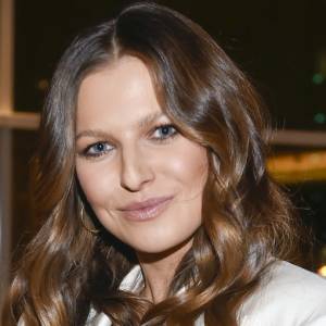 Anna Lewandowska wygrzewa się w bikini. Luksusowe wakacje na jachcie z mężem i córkami [FOTO]