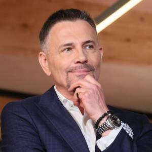 Krzysztof Ibisz na zdjęciu z byłą żoną. Z kim popularny prezenter był w związkach? 