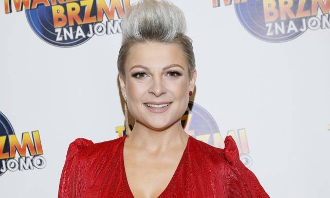 Magdalena Narożna w bikini. Liderka "Pięknych i Młodych" podgrzewa atmosferę! [FOTO]