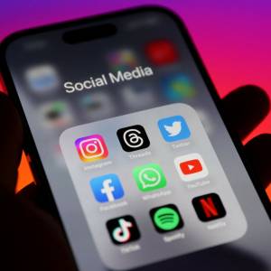 Masz dość polityki? Instagram i Threads przyjdą ci z pomocą