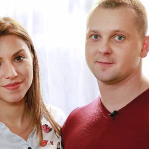 "Rolnik szuka żony". Gorąca dyskusja pod zdjęciem ze ślubu Seweryna. Co nie spodobało się internautom?