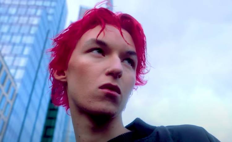 To on pojedzie na Eurowizję? Zwycięzca "The Voice Kids" prezentuje nowy utwór [WIDEO]