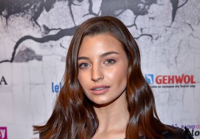 Julia Wieniawa i Aleksander Baron: Przyłapani na spotkaniu! Co robili w warszawskiej knajpie? 