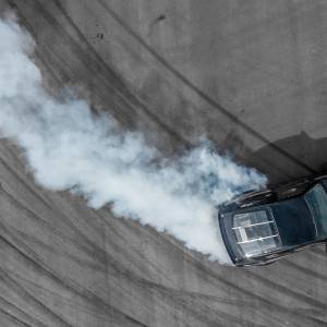 Rajd Śląska. Śmiertelny wypadek na trasie!  Zginęła pilotka. Samochód prowadził jej mąż           