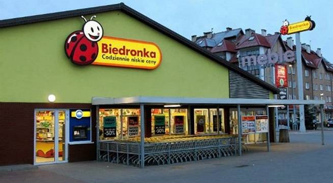 Nowy hit w Biedronce? Sieć wprowadza Gang Fajniaków!