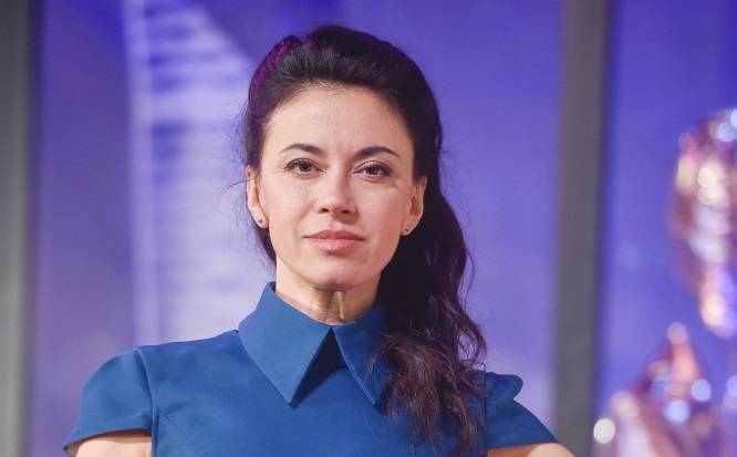 Anna Iberszer nęci nagim ciałem. Gwiazda serialu "Ranczo" pozuje bez ubrań [ZDJĘCIA]