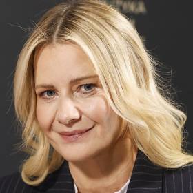 „Nie poznałabym!” - internauci zszokowani nowym zdjęciem Małgorzaty Kożuchowskiej. Jak dziś wygląda?