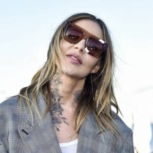 Sablewska pokazała gorący film prosto z łóżka. Wije się w prześwitującej bieliźnie