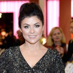 Katarzyna Cichopek ma sobowtórkę? Tak córka gwiazdy "M jak miłość" naśladuje ją na stoku! [ZDJĘCIA]